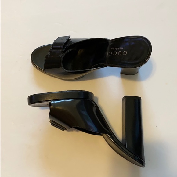 Gucci black leather heel sandal - Picture 1 of 9